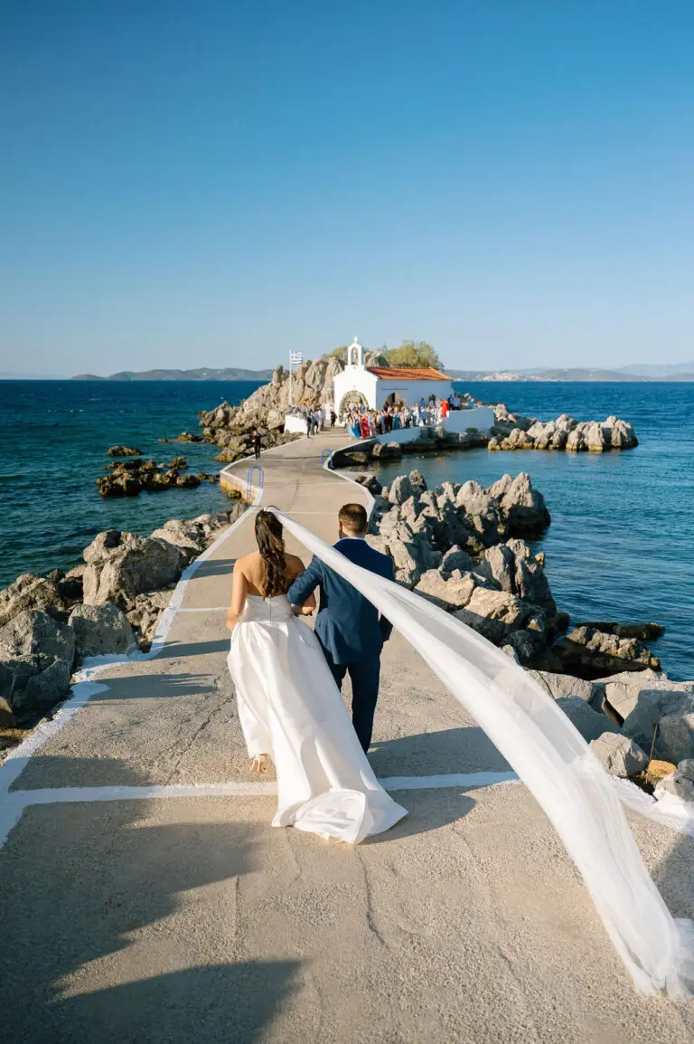 greek-church-wedding-agios-isidoros-chios